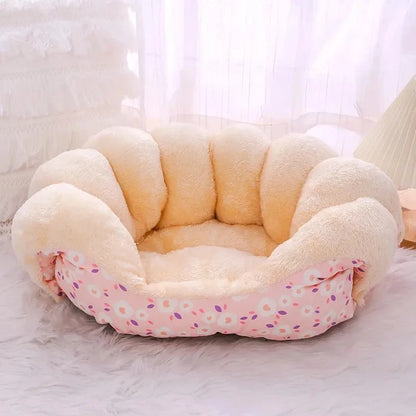Fluffy Clam Cat Bed